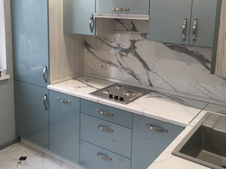 Кухня в панельном доме, улица Попова